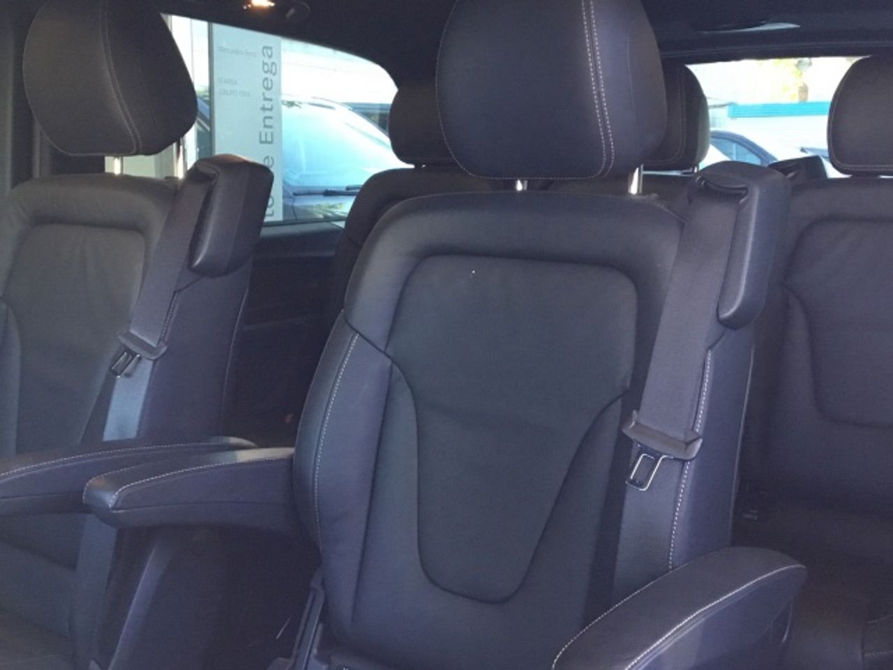 mercedes-clase-v-eqv-300-largo-imagen-13