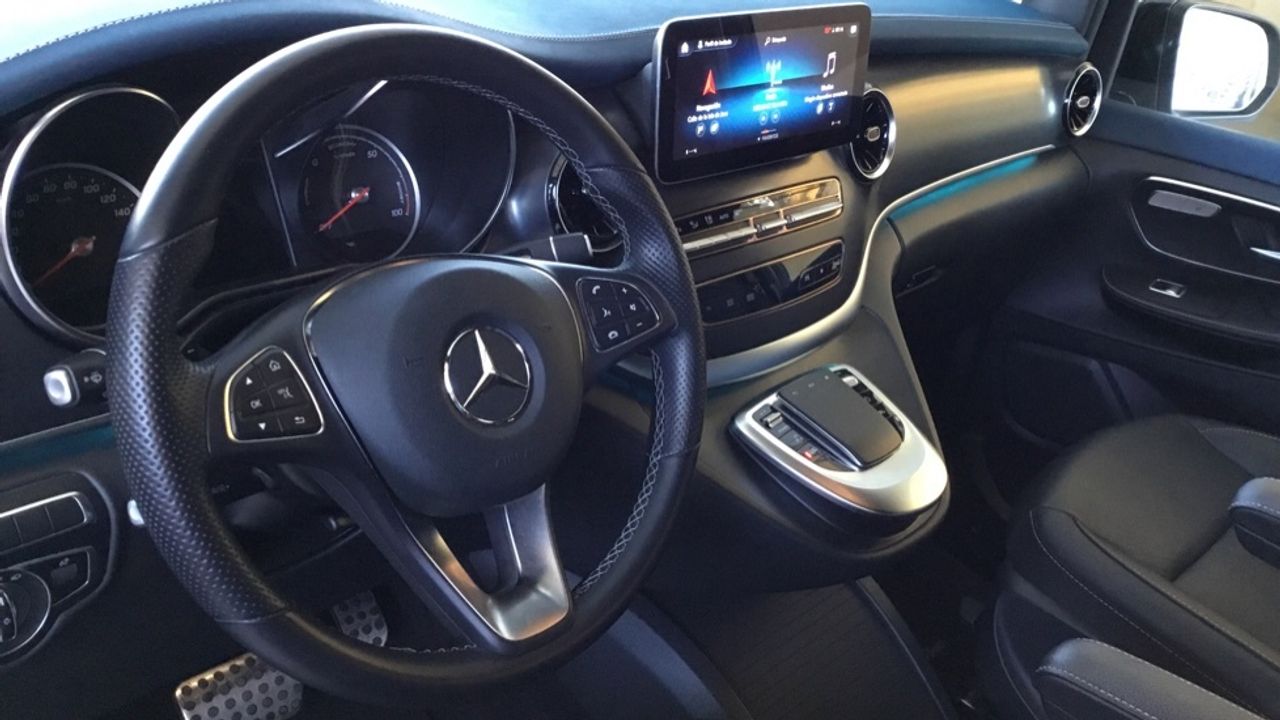 mercedes-clase-v-eqv-300-largo-imagen-5