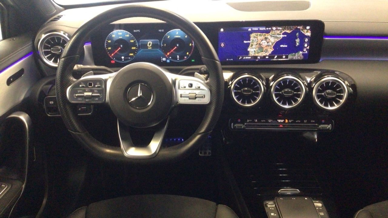 mercedes-clase-a-a-200-d-imagen-8