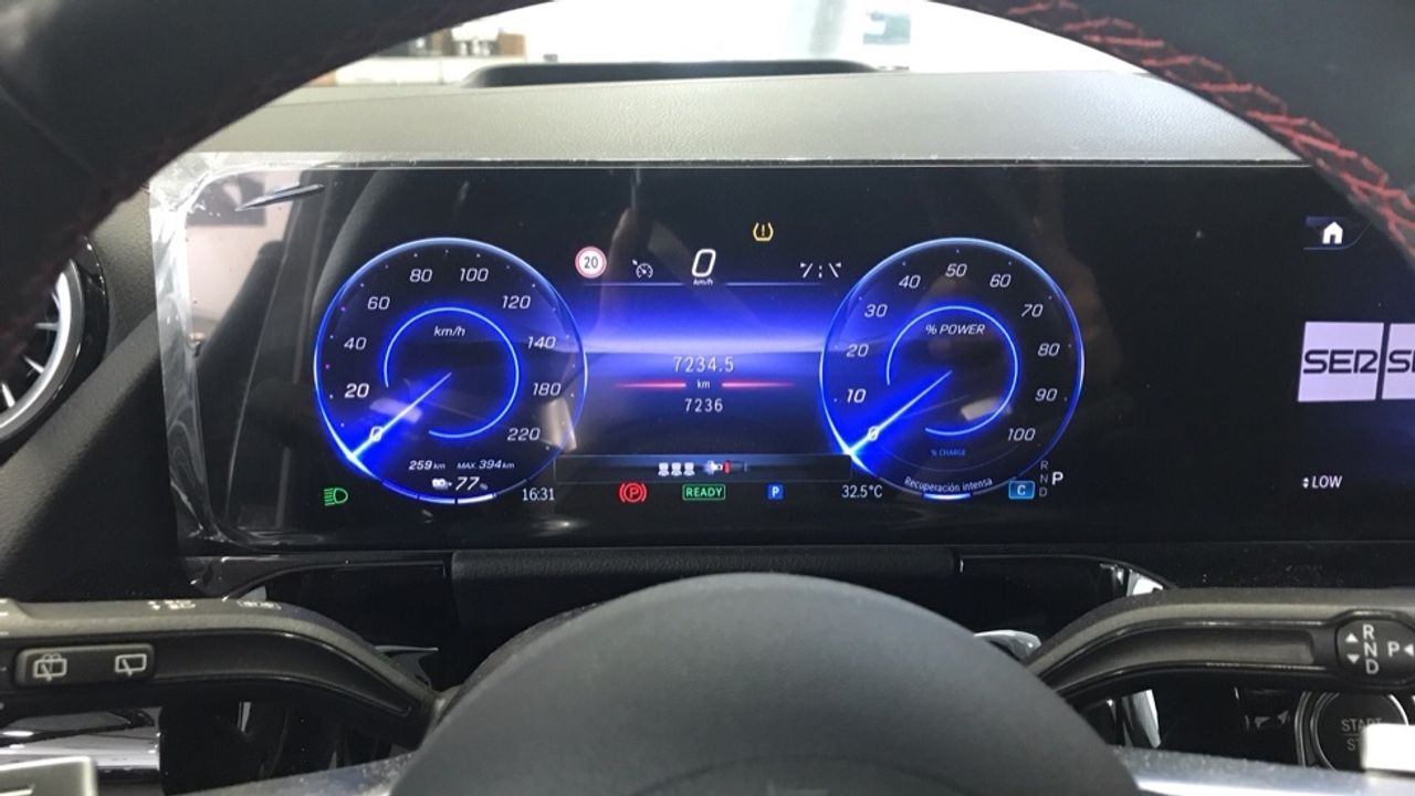 mercedes-eqa-eqa-250+-imagen-16