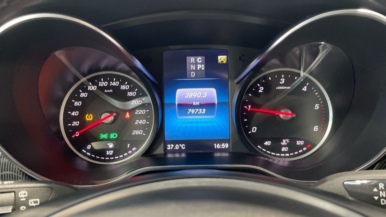 mercedes-clase-v-250d-largo-imagen-9