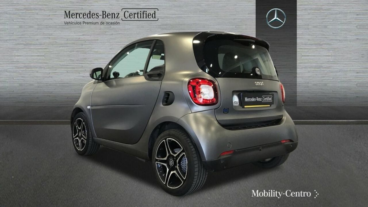 smart-fortwo-60kw81cv-eq-coupe-imagen-3