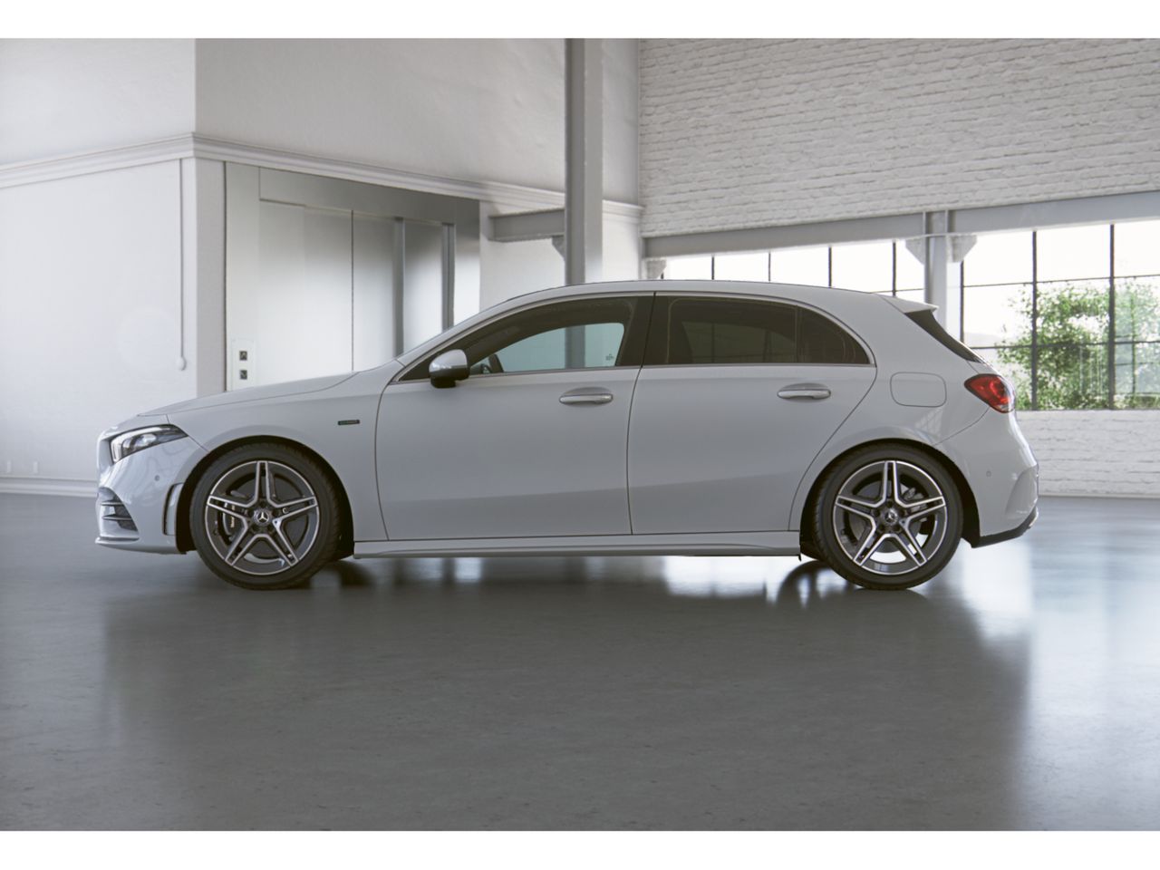 mercedes-clase-a-sedan-a-250-e-imagen-7