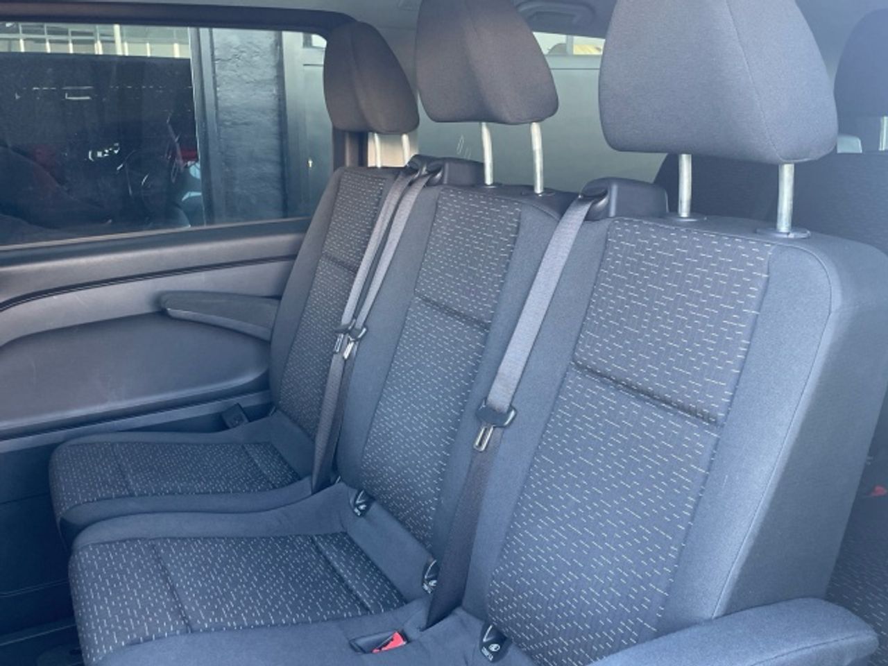 mercedes-vito-116-cdi-tourer-pro-larga-imagen-16