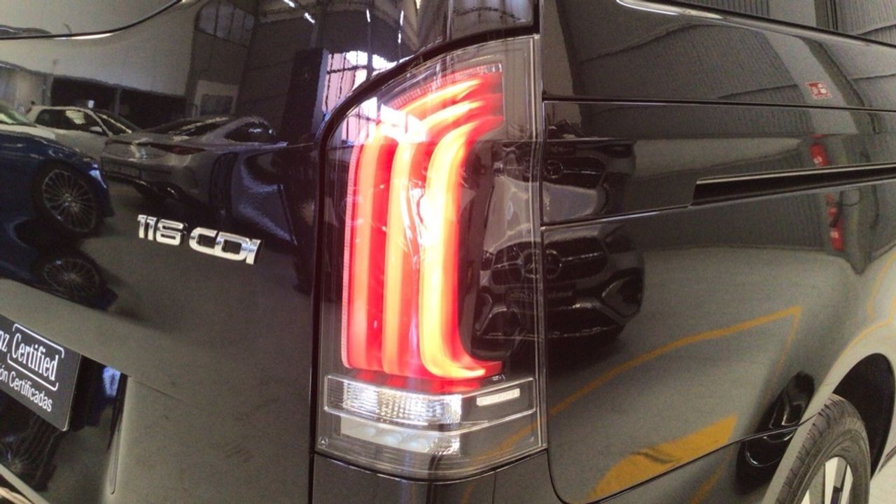 mercedes-vito-116-cdi-tourer-pro-larga-imagen-14