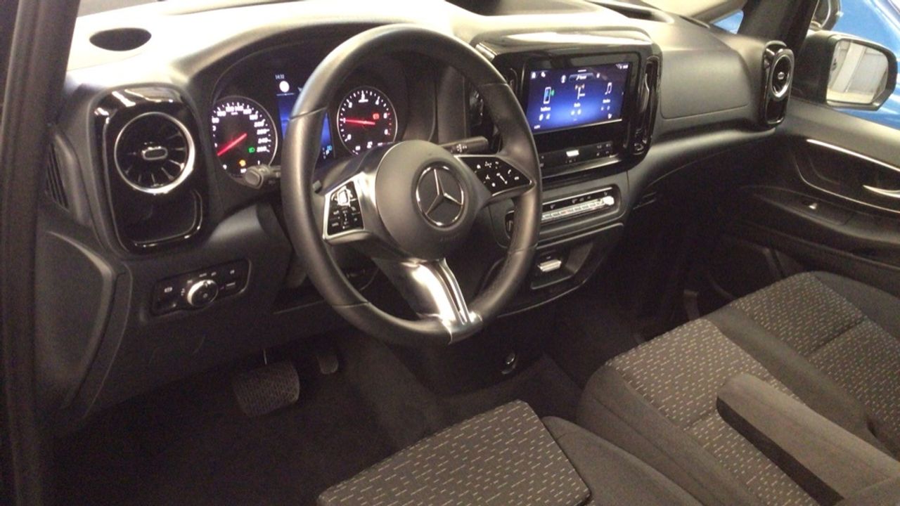 mercedes-vito-116-cdi-tourer-pro-larga-imagen-5