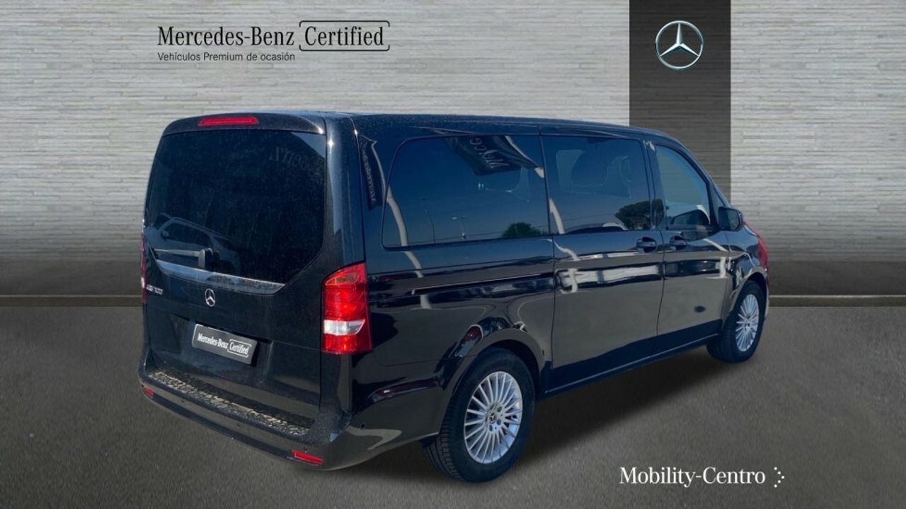 mercedes-eqv-300-larga-imagen-1