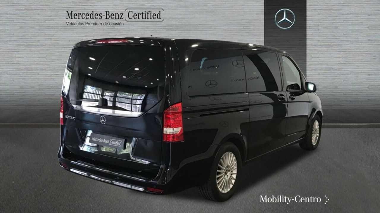 mercedes-eqv-300-largo-imagen-1