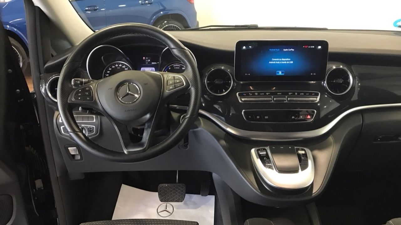 mercedes-eqv-300-largo-imagen-8