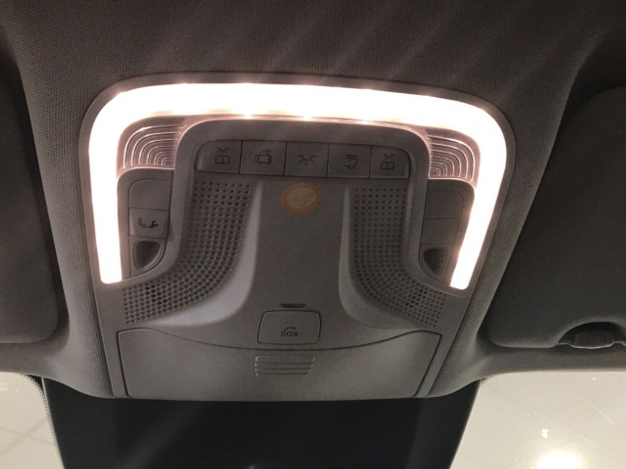 mercedes-vito-116-cdi-tourer-pro-larga-imagen-6