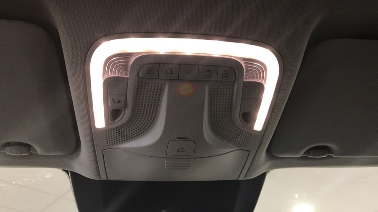 mercedes-vito-116-cdi-tourer-pro-larga-imagen-6