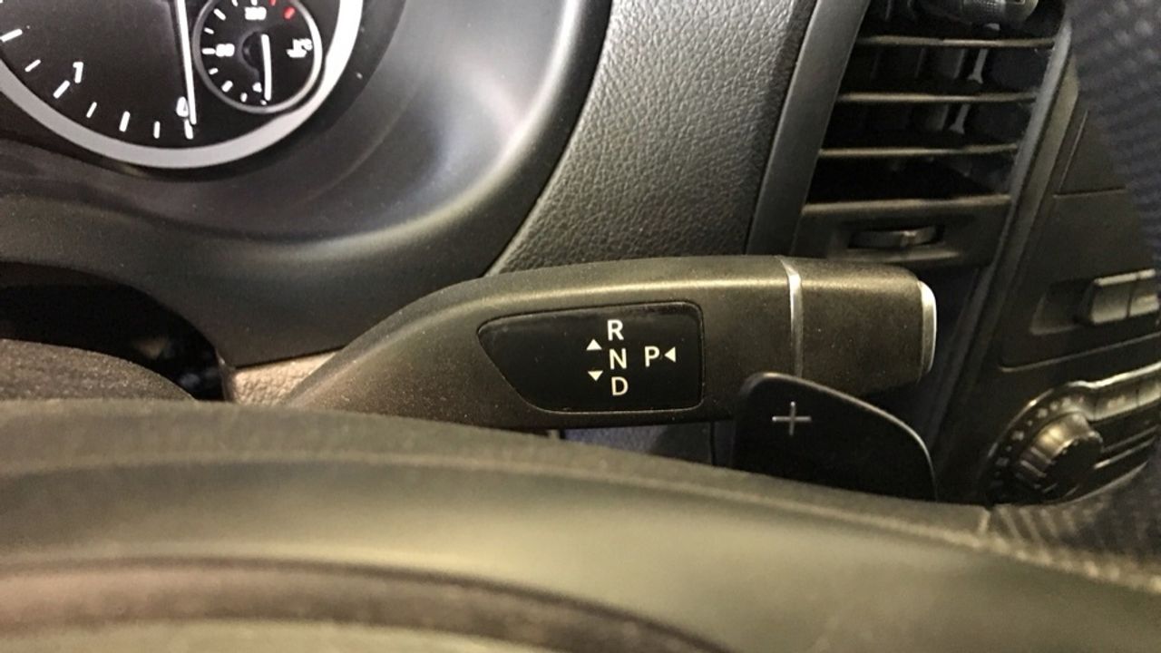 mercedes-vito-116-cdi-tourer-pro-larga-imagen-6