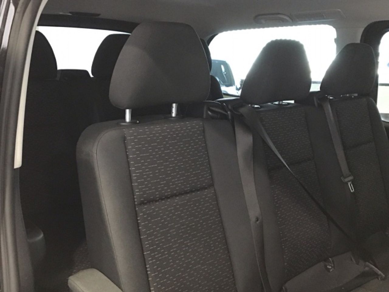 mercedes-vito-116-cdi-tourer-pro-larga-imagen-15