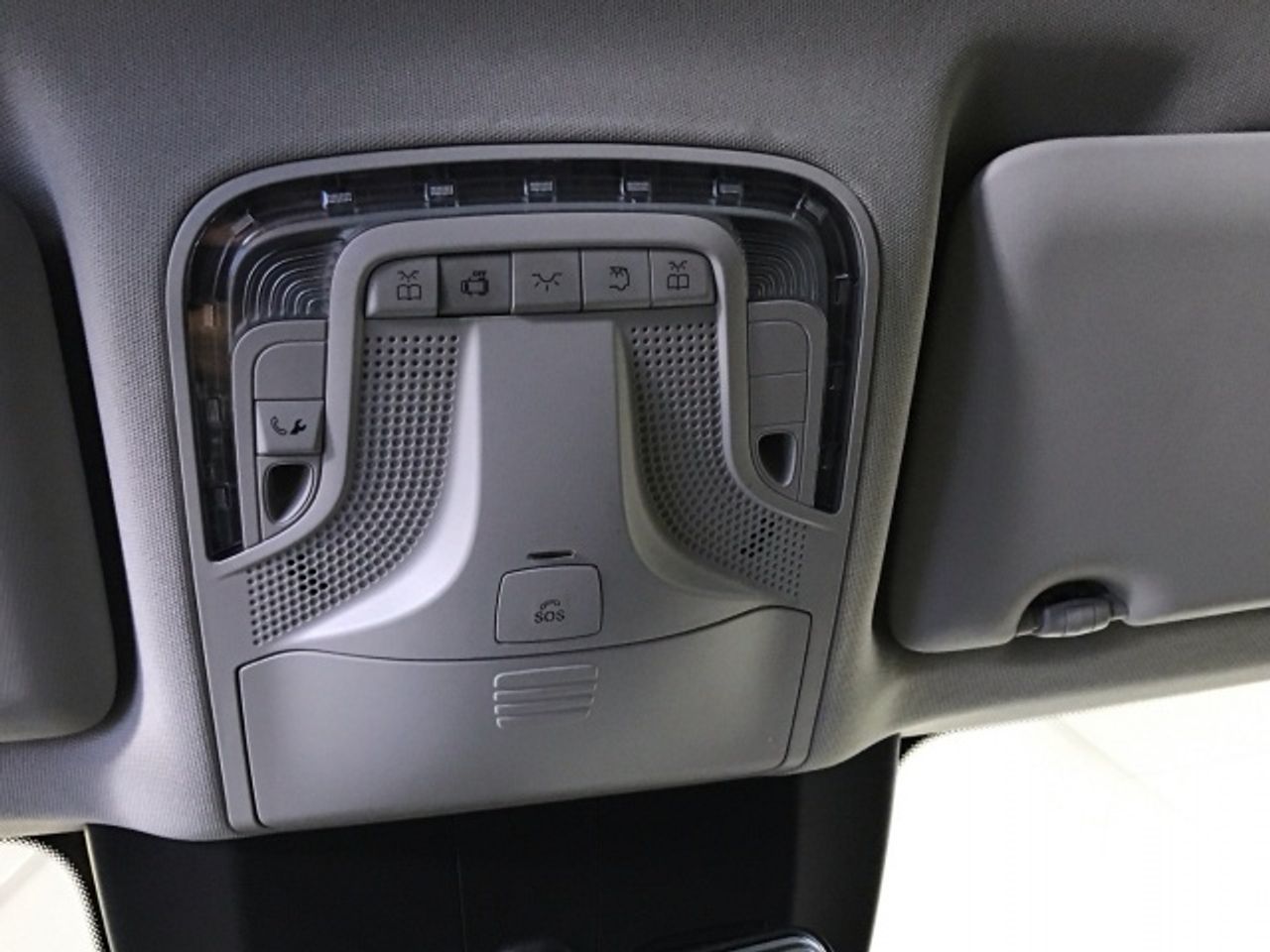 mercedes-vito-116-cdi-tourer-pro-larga-imagen-14
