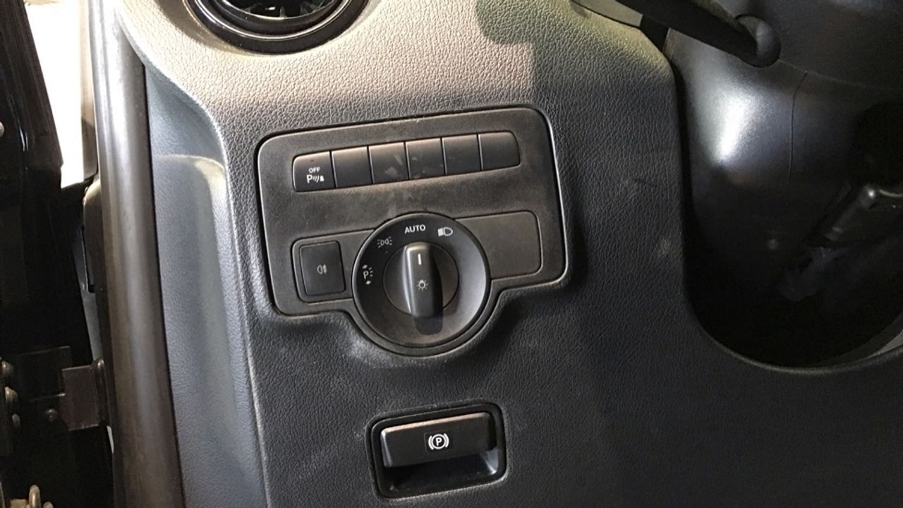 mercedes-vito-116-cdi-tourer-pro-larga-imagen-8