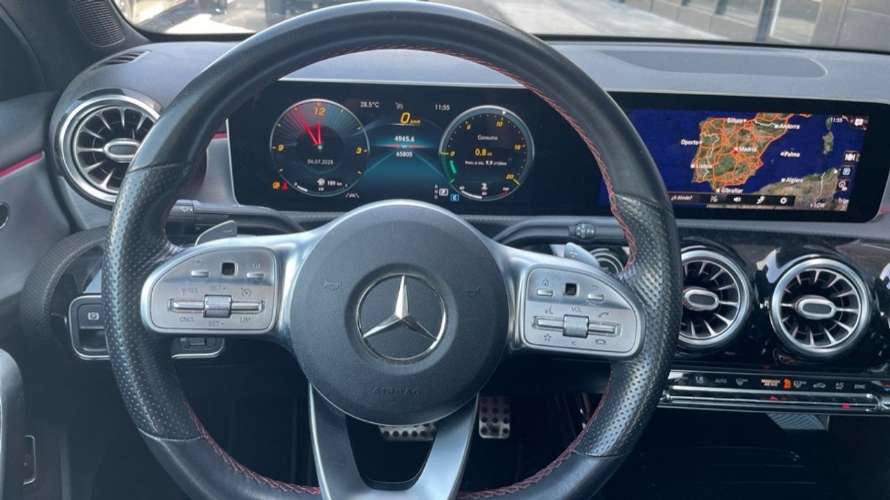 mercedes-clase-a-sedan-a-180-d-imagen-8
