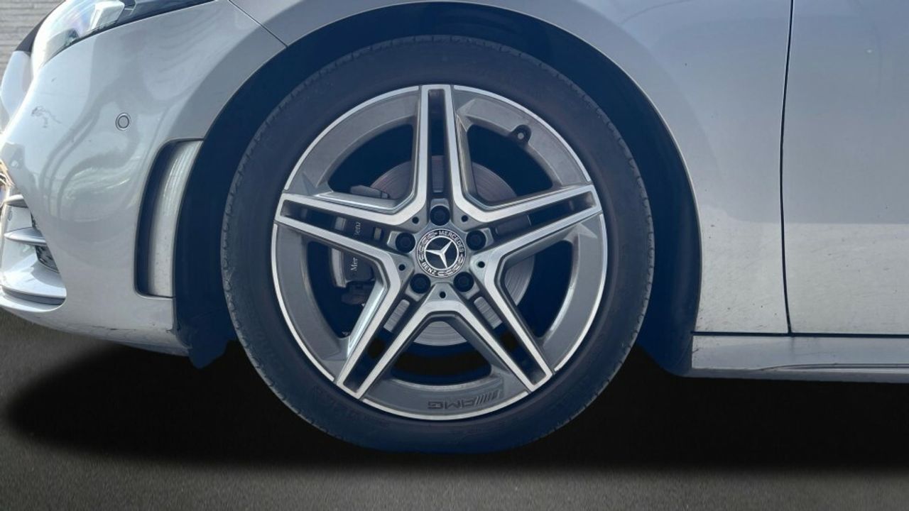 mercedes-clase-a-sedan-a-180-d-imagen-4
