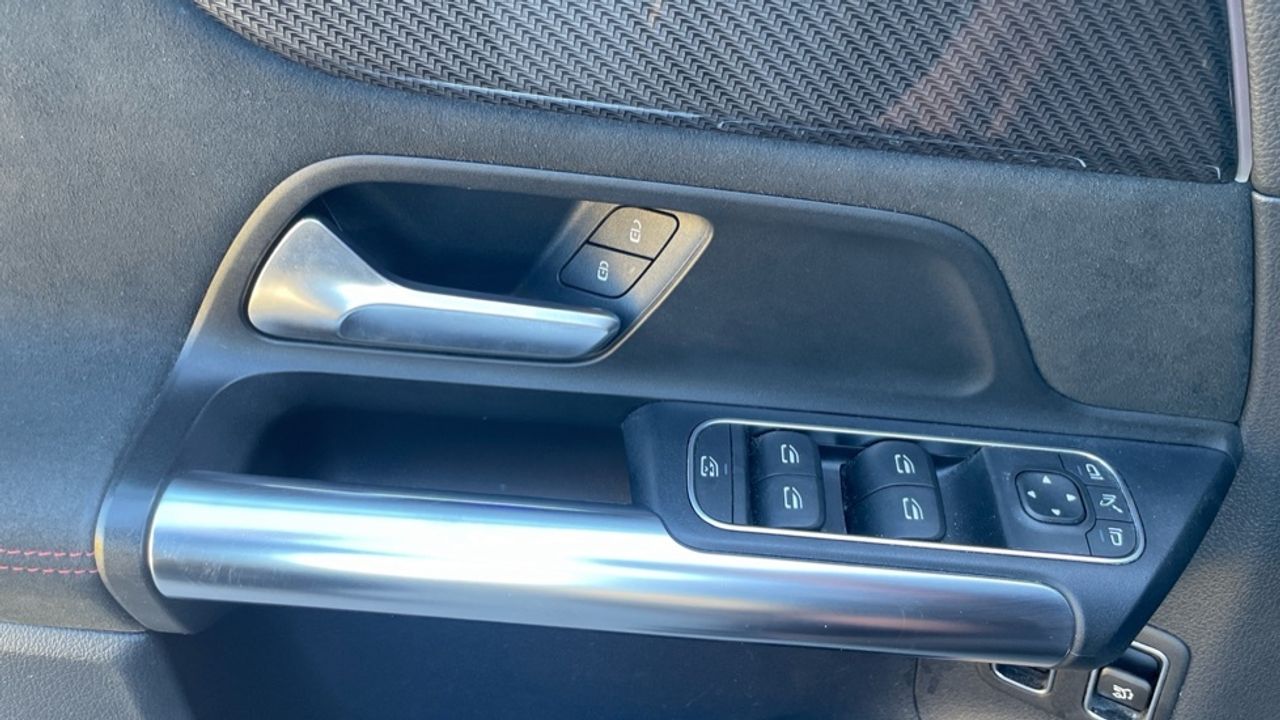 mercedes-gla-gla-250-e-imagen-16
