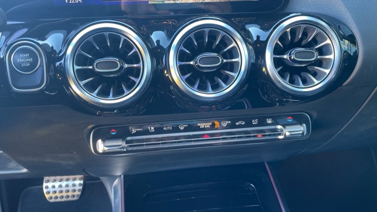 mercedes-gla-gla-250-e-imagen-14