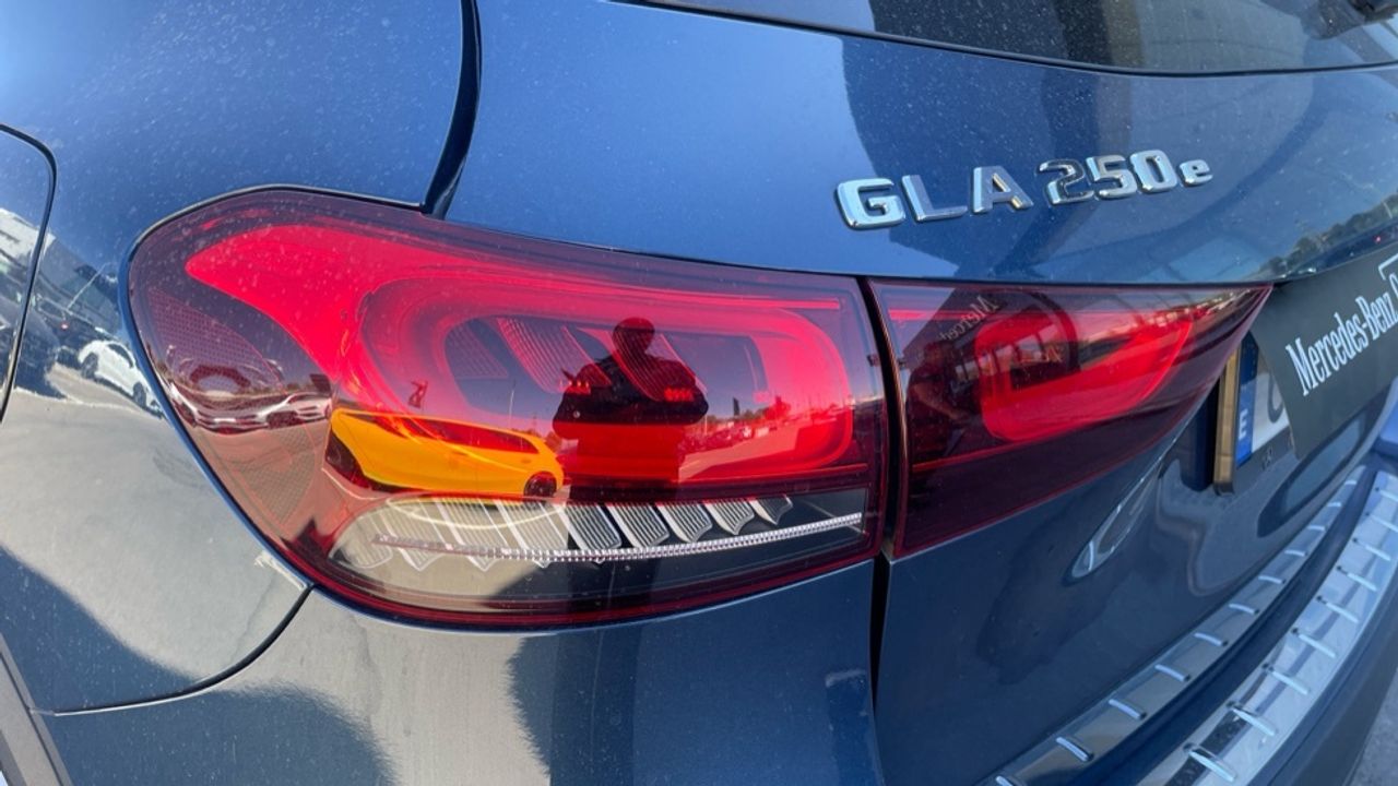 mercedes-gla-gla-250-e-imagen-17