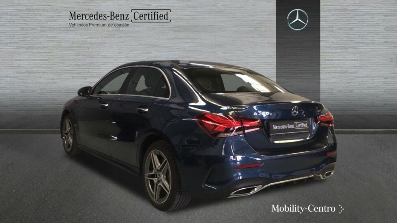 mercedes-clase-a-sedan-a-250-e-imagen-3