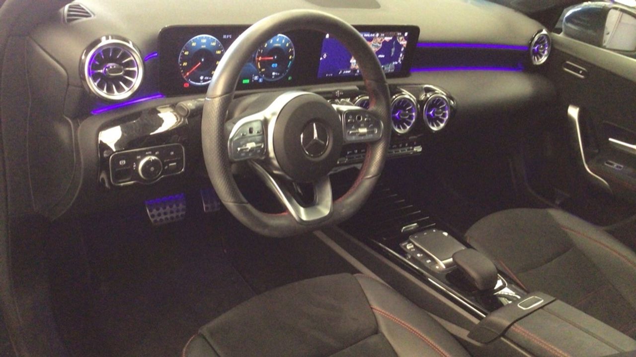 mercedes-clase-a-sedan-a-250-e-imagen-5