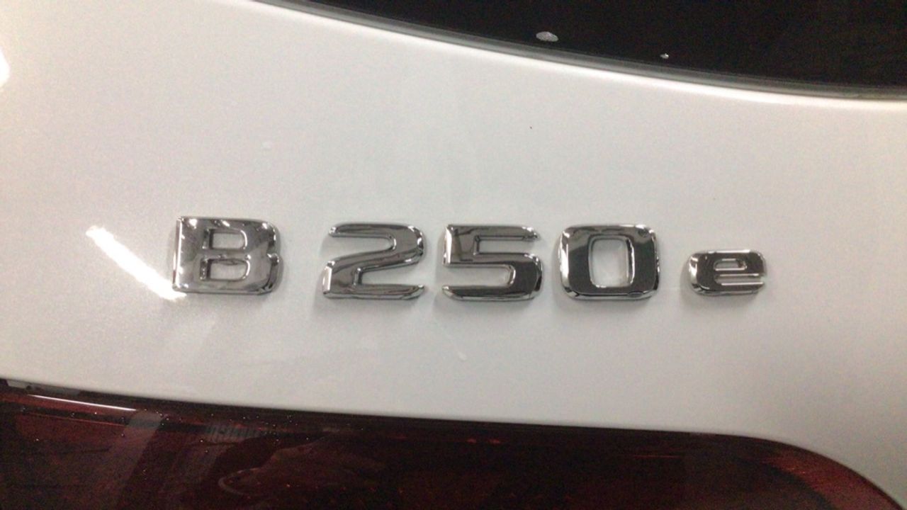 mercedes-clase-b-b-250-e-imagen-11