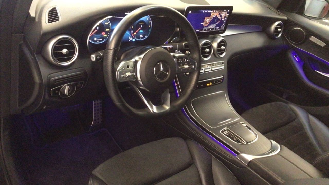 mercedes-clase-glc-glc-300-e-4matic-imagen-5