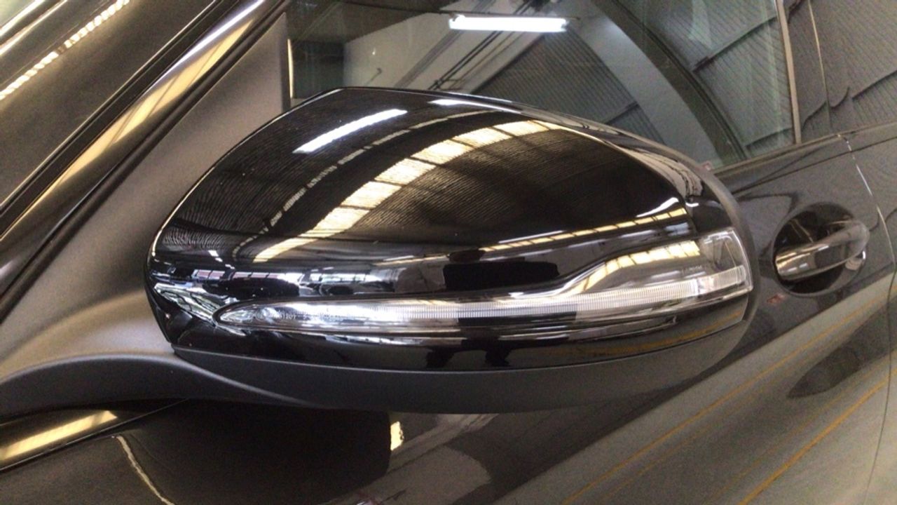 mercedes-clase-glc-glc-300-e-4matic-imagen-15