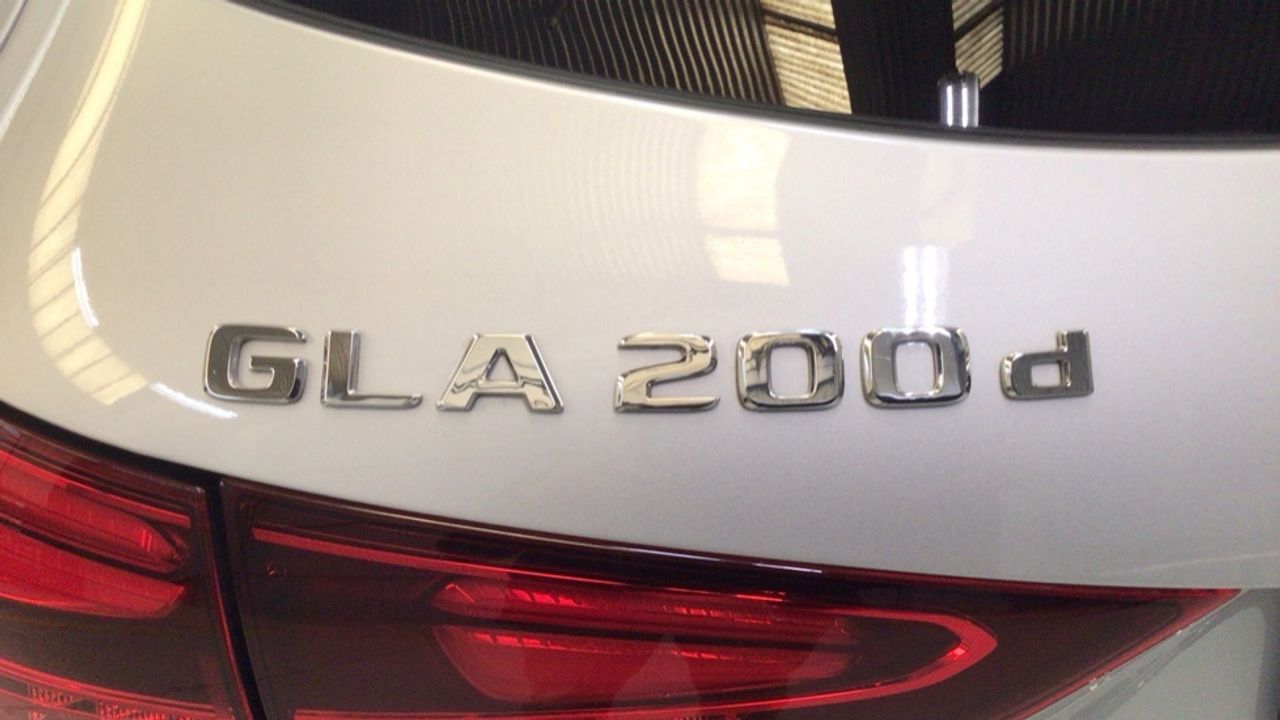 mercedes-gla-gla-200-d-imagen-11