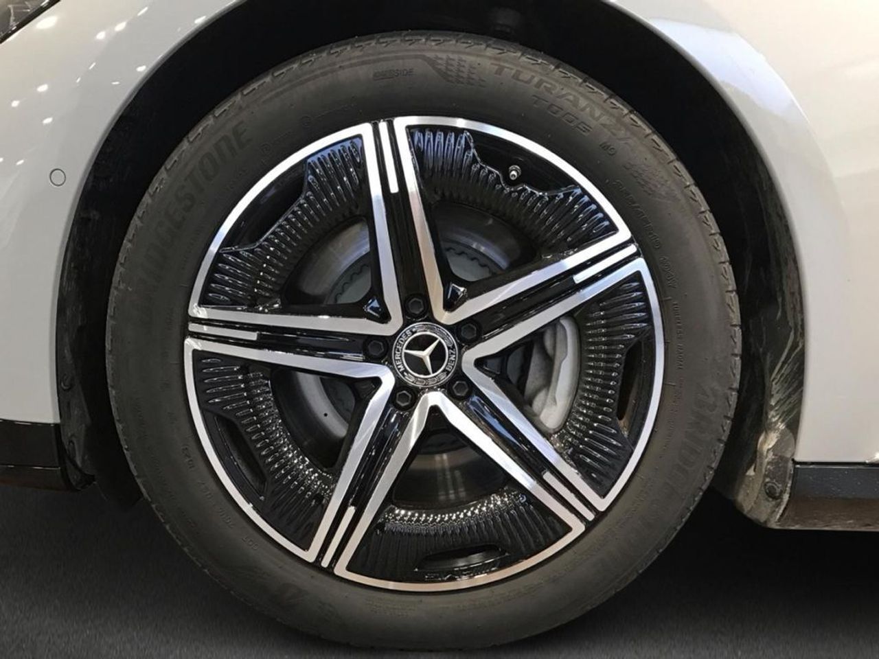 mercedes-eqe-eqe-350-imagen-4