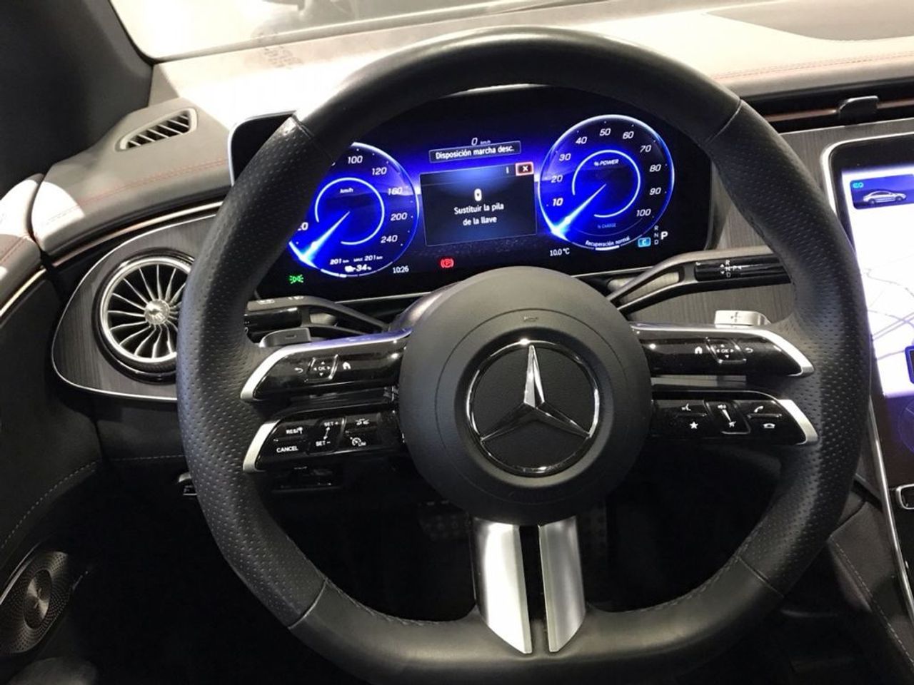 mercedes-eqe-eqe-350-imagen-8