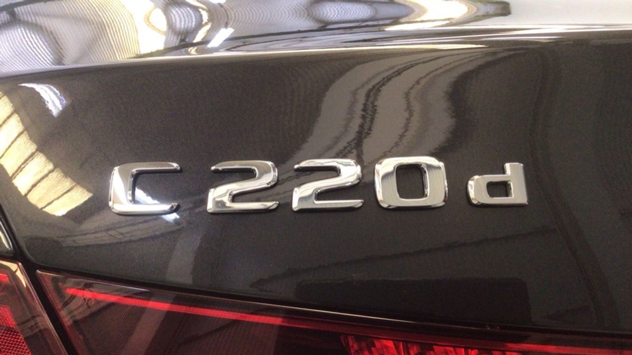 mercedes-clase-c-c-220-d-imagen-11