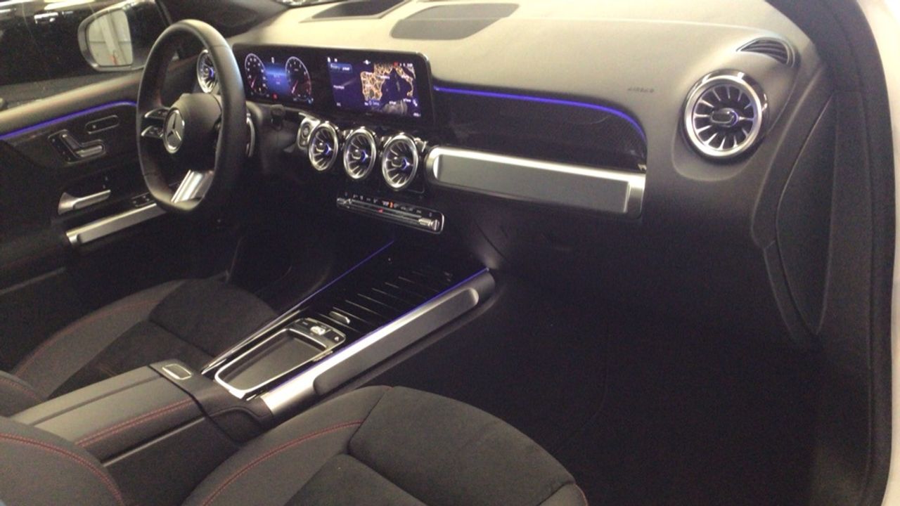 mercedes-glb-glb-200-imagen-9