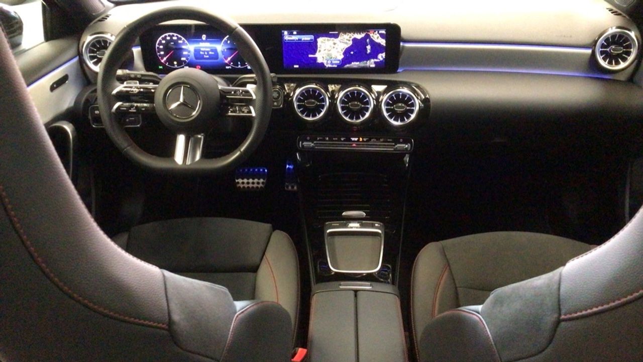 mercedes-clase-a-a-180-d-imagen-7