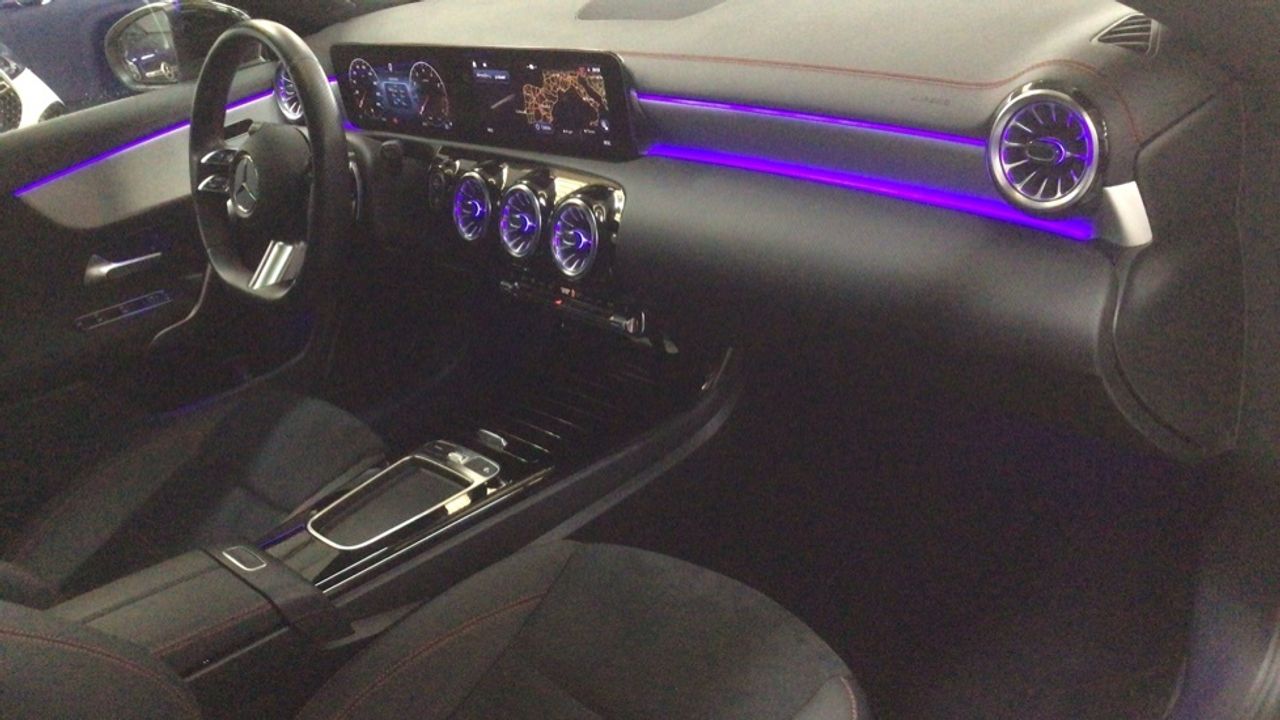 mercedes-cla-cla-200-shooting-brake-imagen-9