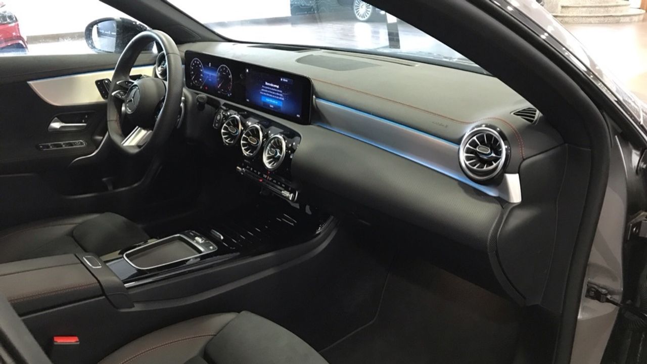 mercedes-cla-cla-200-shooting-brake-imagen-9