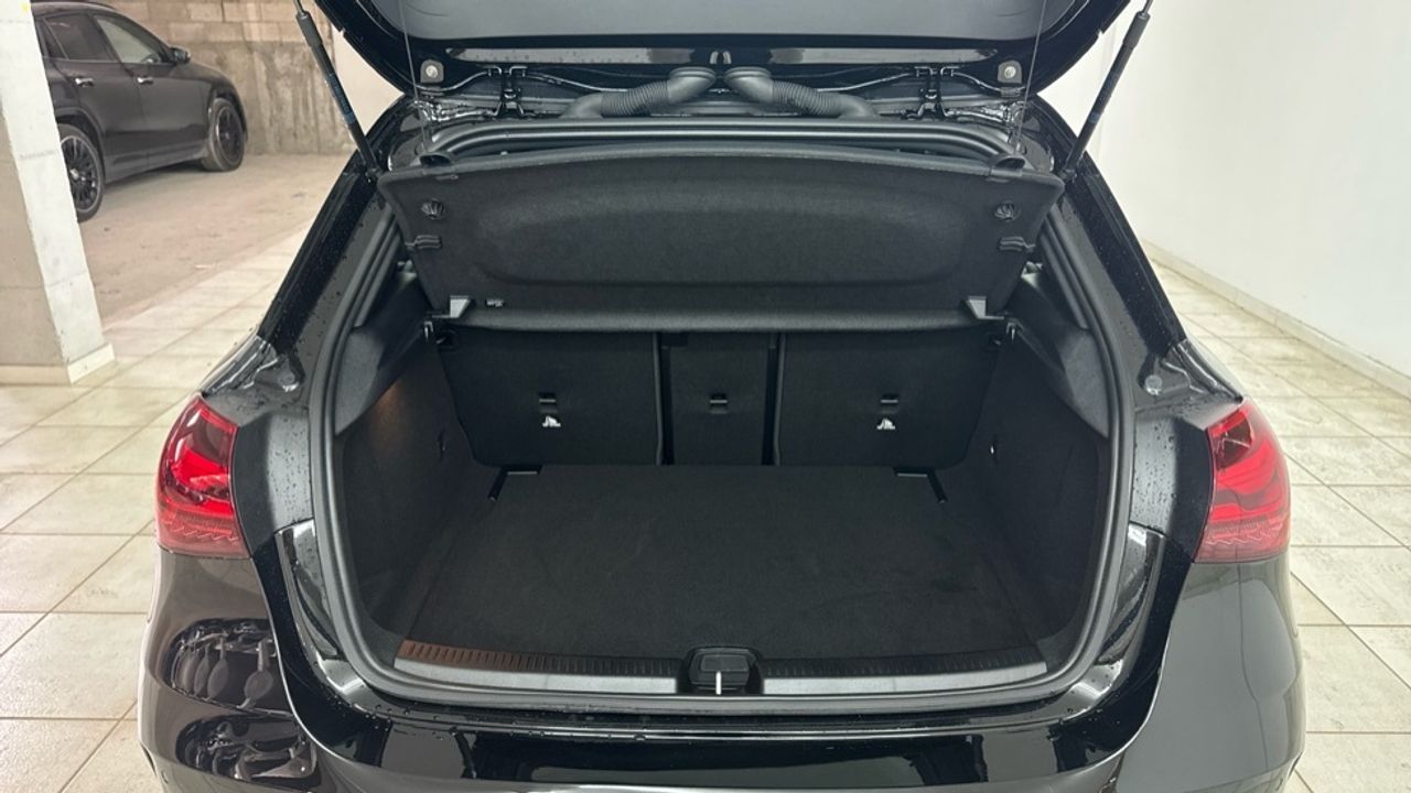 mercedes-clase-a-a-180-d-imagen-13