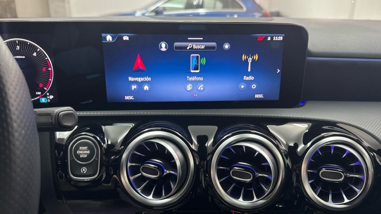 mercedes-clase-a-a-180-d-imagen-20