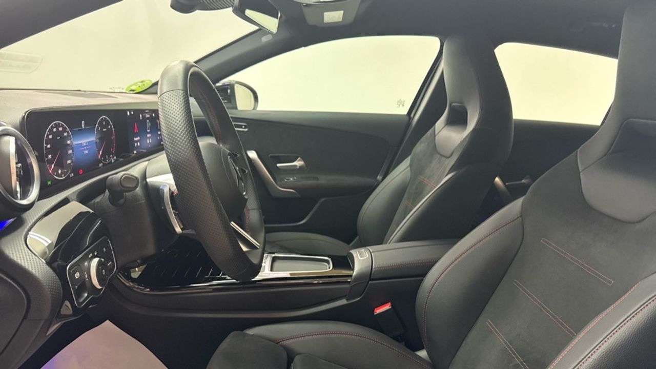 mercedes-clase-a-a-180-d-imagen-6