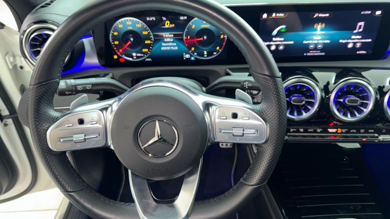 mercedes-clase-a-a-180-d-imagen-8