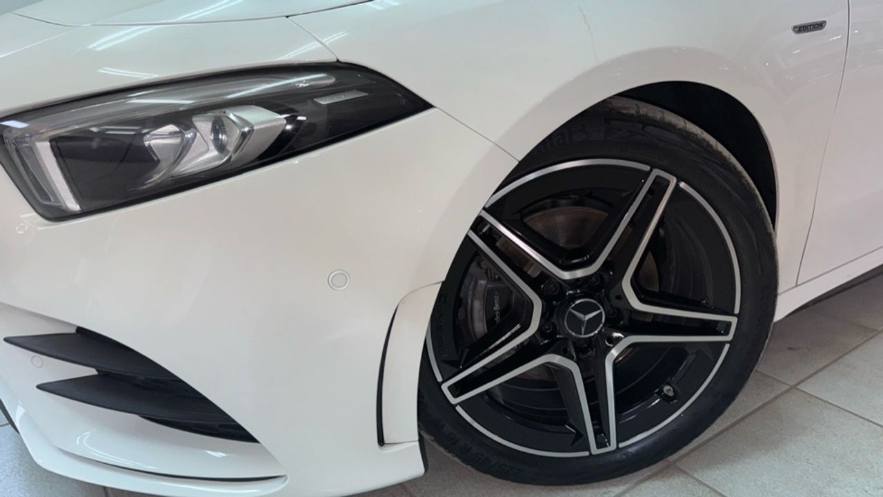 mercedes-clase-a-a-180-d-imagen-12