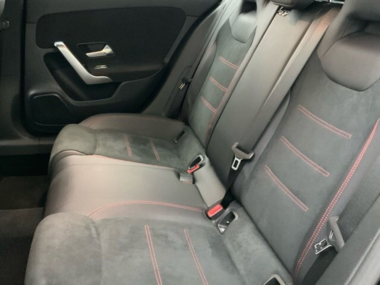 mercedes-clase-a-a-180-d-imagen-7