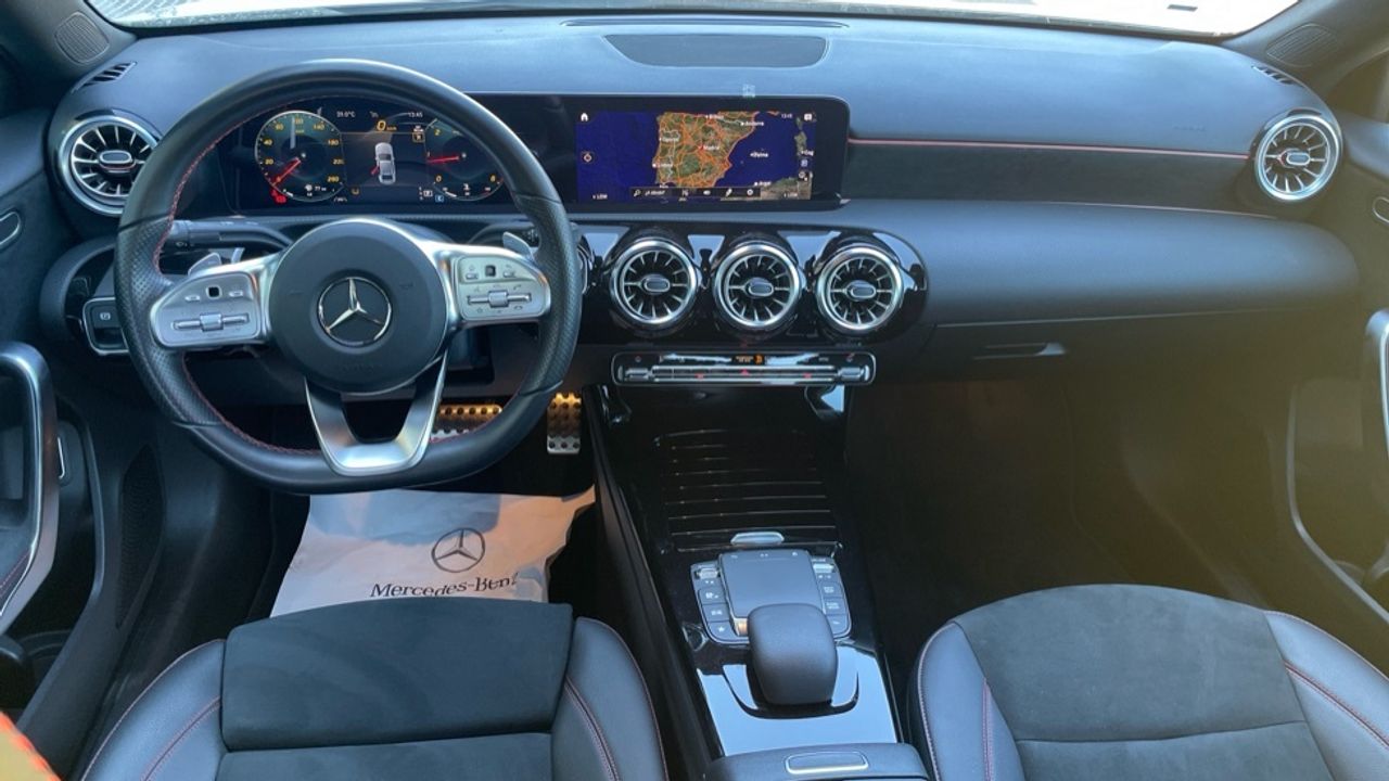 mercedes-clase-a-a-200-d-sedan-imagen-7
