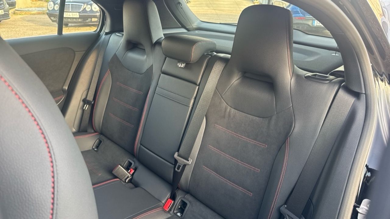 mercedes-clase-a-a-180-d-imagen-10