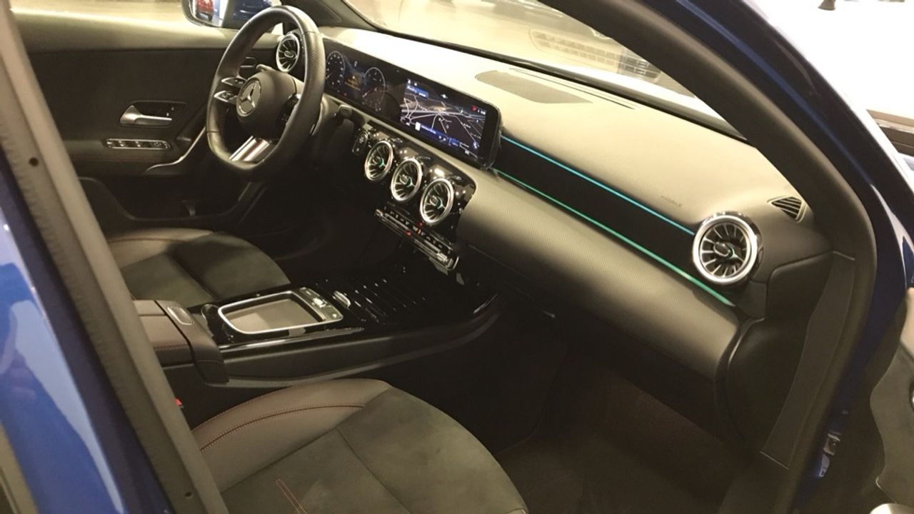 mercedes-clase-a-a-180-d-imagen-9