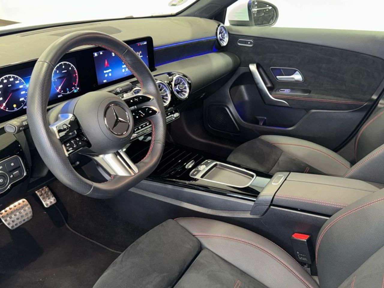 mercedes-clase-a-a-180-d-imagen-5