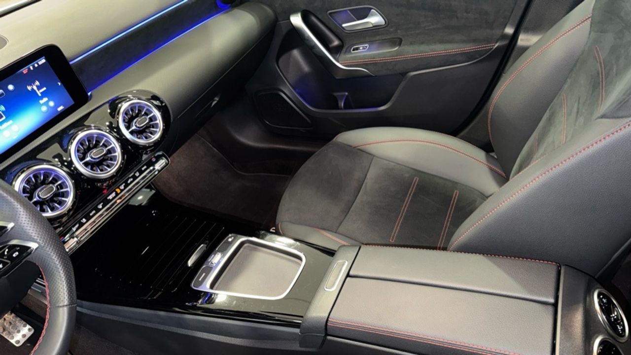 mercedes-clase-a-a-180-d-imagen-22