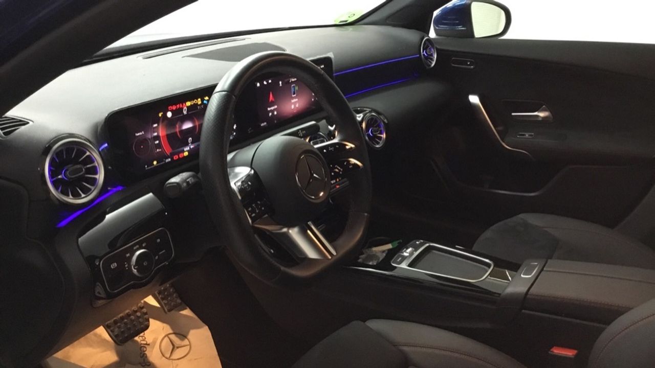 mercedes-clase-a-a-180-d-imagen-5