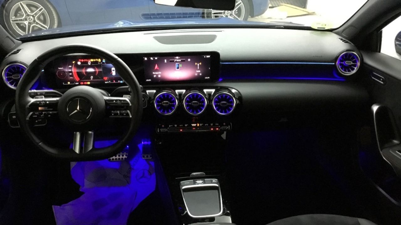 mercedes-clase-a-a-180-d-imagen-7